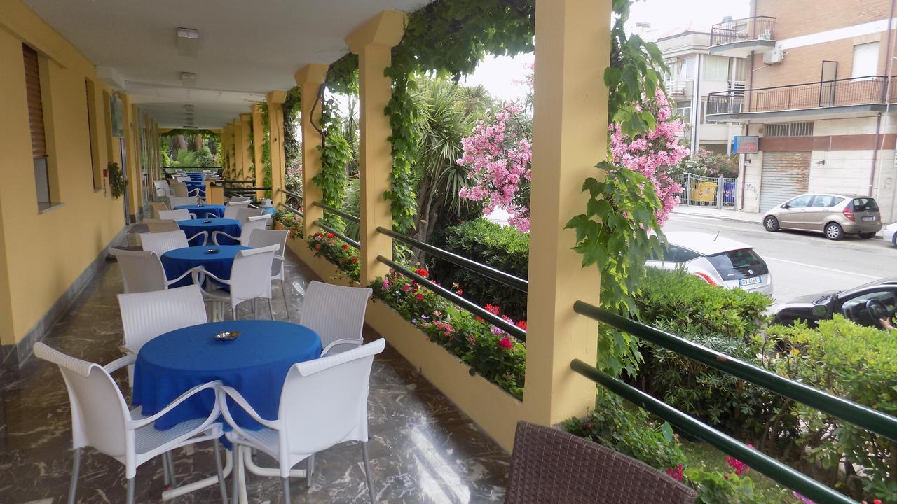 Hotel Parco San Benedetto del Tronto Luaran gambar