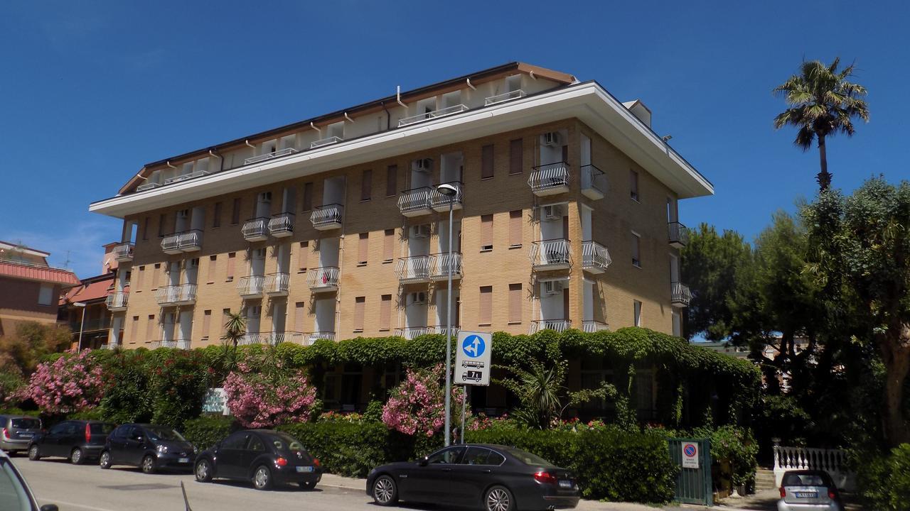 Hotel Parco San Benedetto del Tronto Luaran gambar
